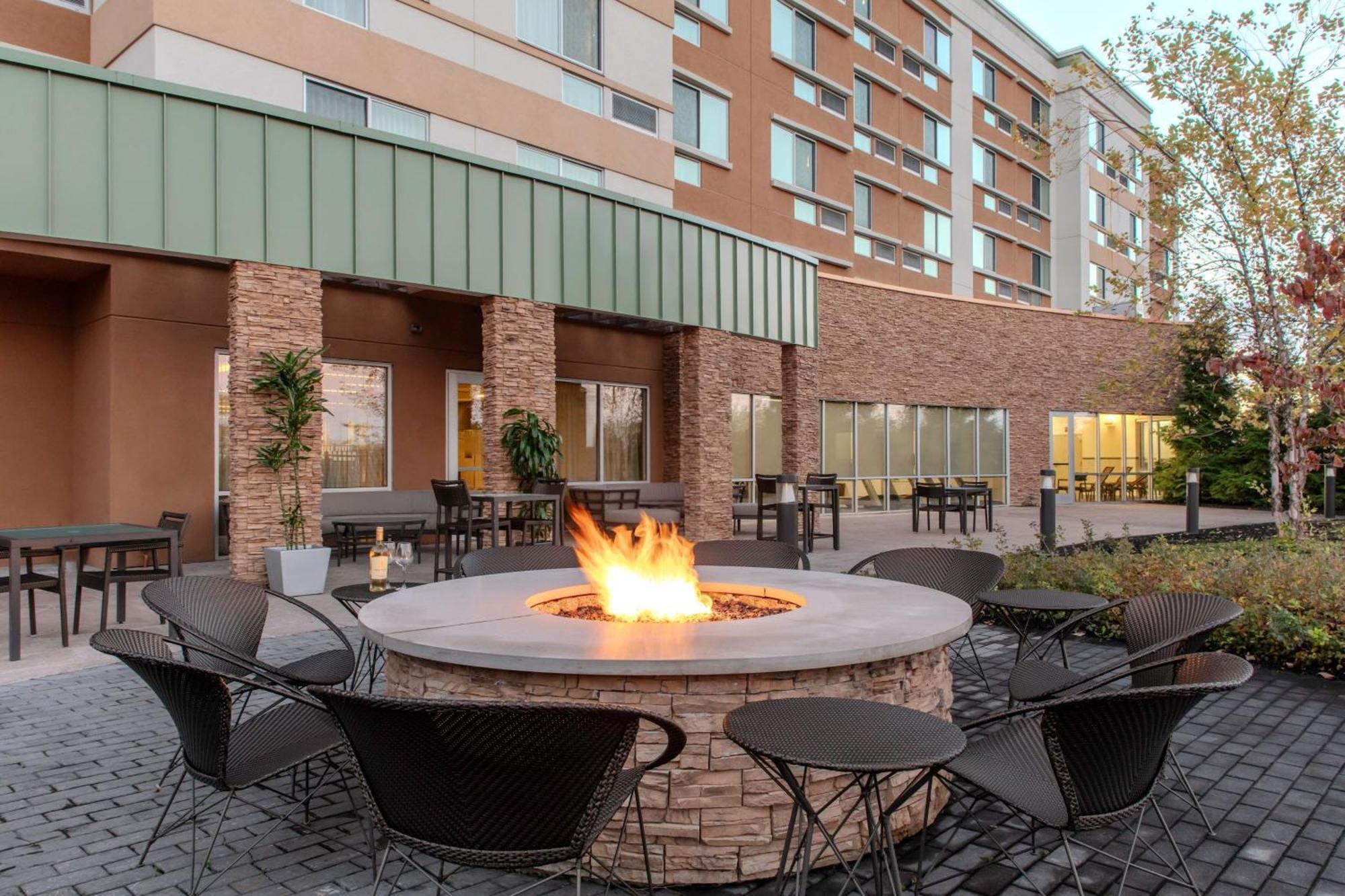 Courtyard By Marriott Yonkers Westchester County Extérieur photo